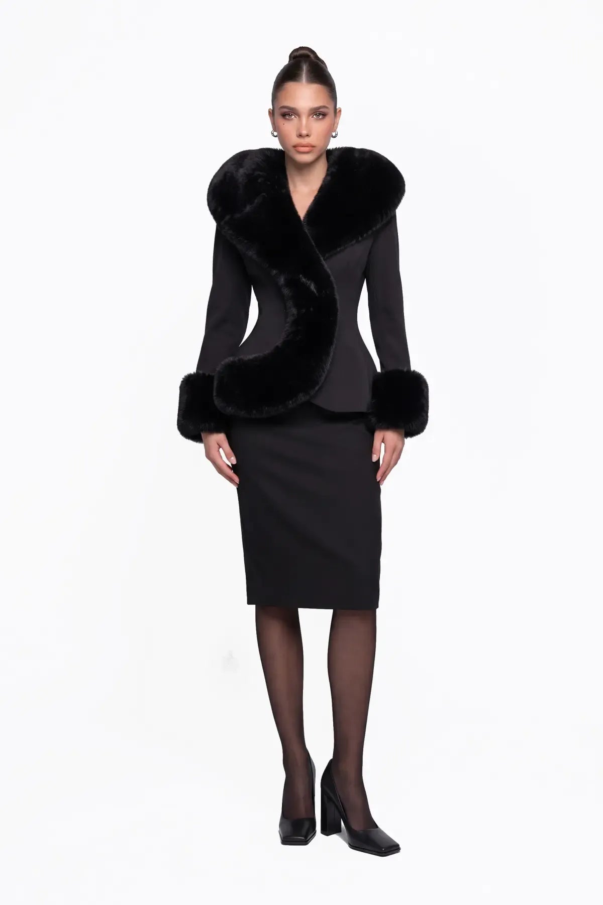 Black Gabardine Jacket with Faux-Fur Detail - Black - Souvie