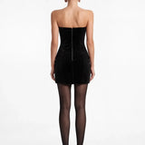Tüy Detayli Siyah Kadife Mini Bodycon Elbise - Siyah - Souvie